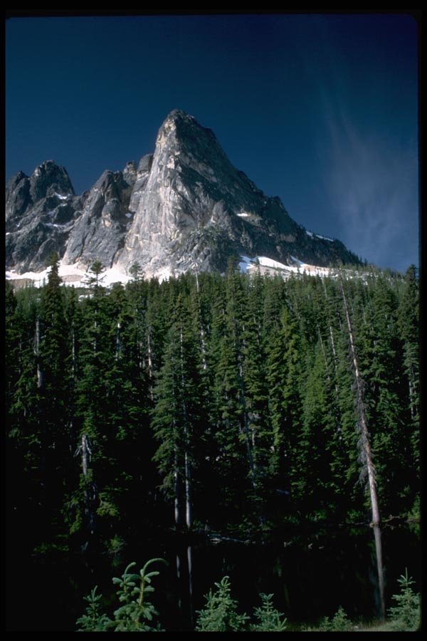 002060 Liberty Bell Mountain Over Lake And Trees A4 Photo Print