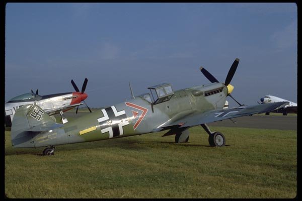 003020 Spanish Messerschmitt ME 109, Right Side A4 Photo Print