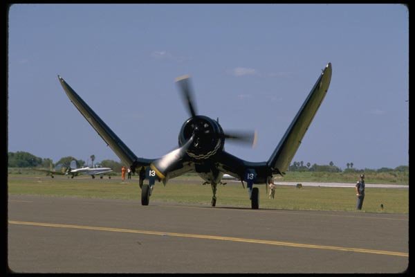 003024 Vought F4U Corsair, Wings Unfolding, Front A4 Photo Print