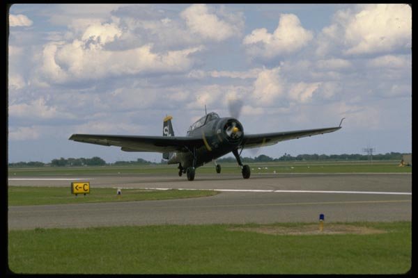 003039 Grumman TBM Avenger, Landing A4 Photo Print