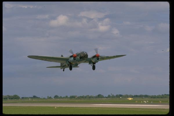 003065 Junkers JU88, Landing A4 Photo Print