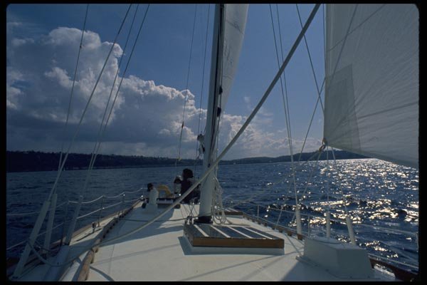 007000 Looking Forward Under Sail A4 Photo Print