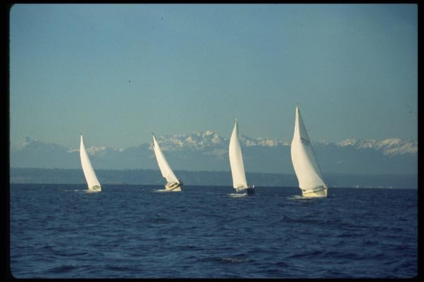 007021 Sloops Racing Under Mountains A4 Photo Print