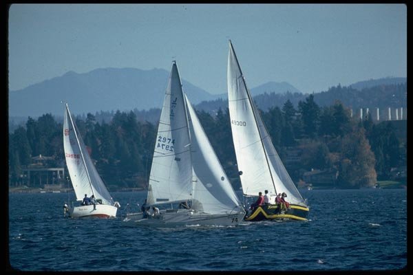 007022 Sloops Racing On Lake A4 Photo Print
