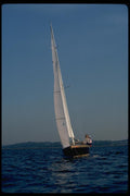 007080 Sloop Down Wind A4 Photo Print