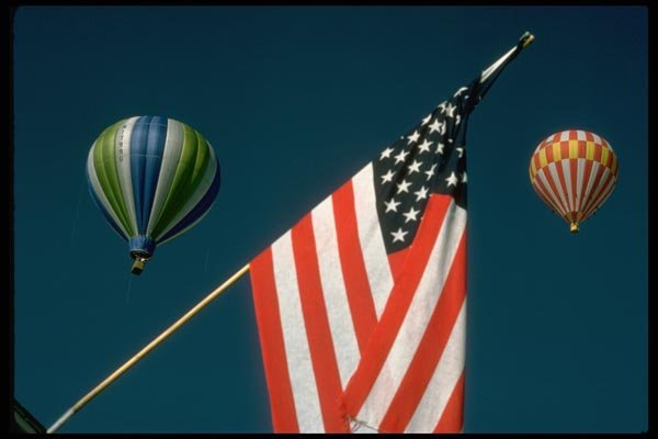 010030 Two Hot Air Baloons With American Flag A4 Photo Print
