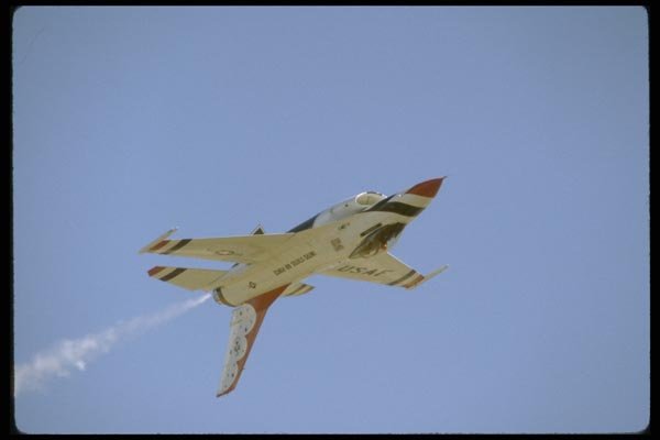 010049 Single Thunderbird Flying Upside Down A4 Photo Print