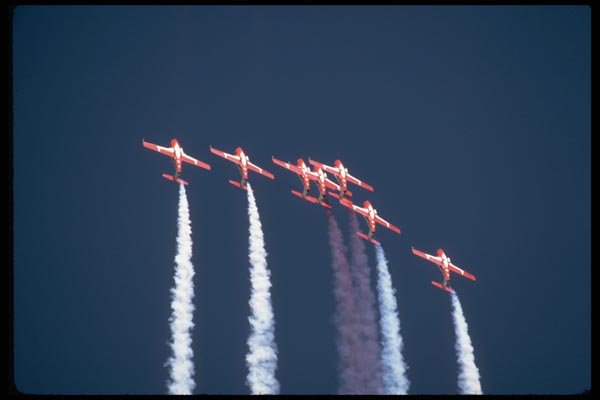 010068 Seven Snowbirds Climbing A4 Photo Print