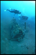 012054 Two Divers Viewing Sunken Plane A4 Photo Print