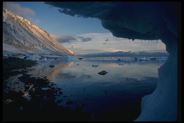014048 Grise Fjord A4 Photo Print