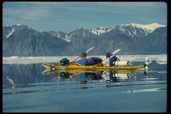 014076 Sea Kayakers A4 Photo Print