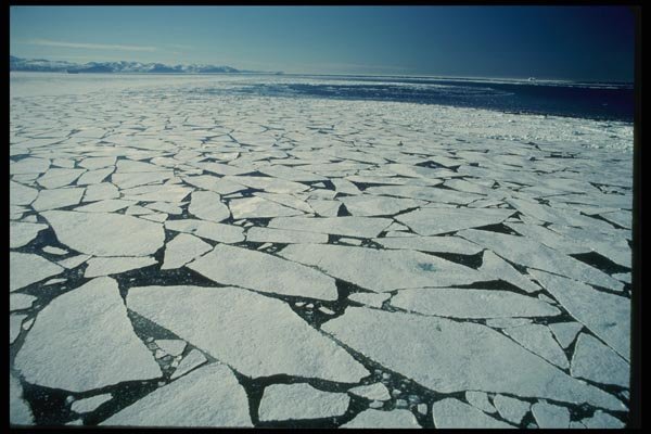 014079 Clean Ice Break up A4 Photo Print