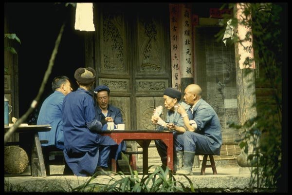 015006 Men Playing Cards At Temple, Kunming, Yunnan A4 Photo Print