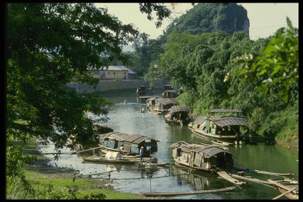015021 Boats On Li River, Guilin, Guangxi A4 Photo Print