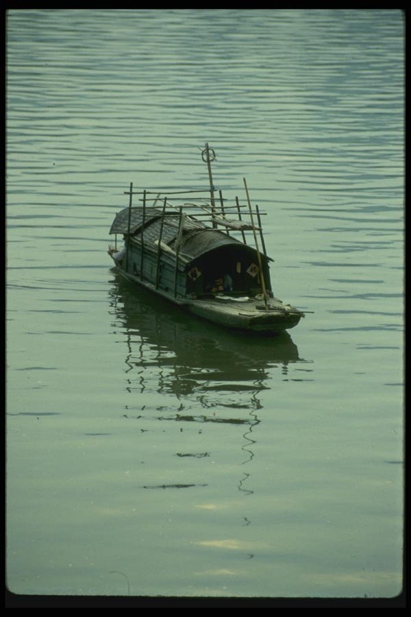015088 River Boat, Xingping, Guangxi A4 Photo Print