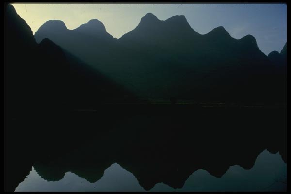 015092 Landscape, Yangshou, Southeast China A4 Photo Print