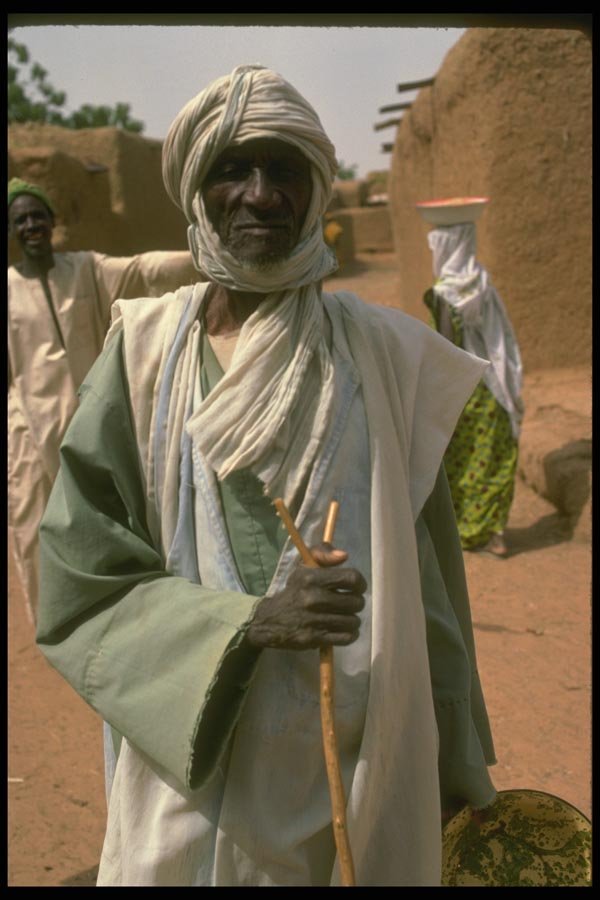 016049 Man From Youri, Mali A4 Photo Print