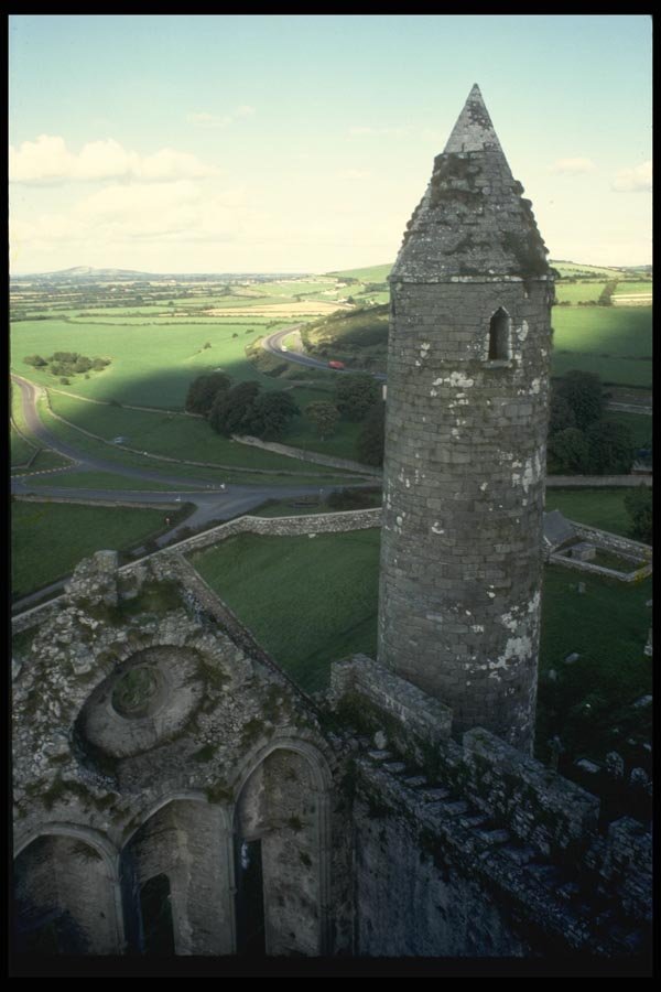 017050 Tower, Rock Of Cashel A4 Photo Print