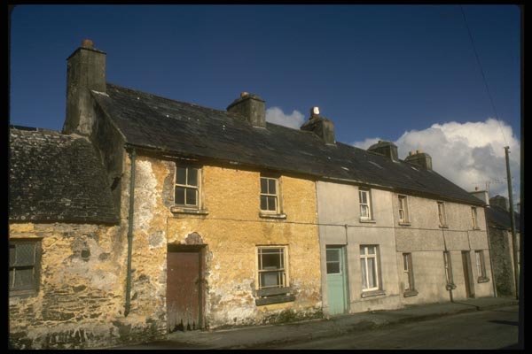 017056 Dingle Street A4 Photo Print