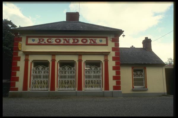 017096 Storefront South Of Cashel A4 Photo Print