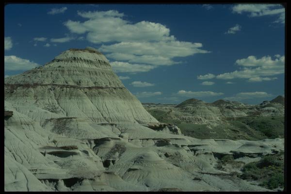 018008 Dinosaur Provincial Park Badlands, Alberta A4 Photo Print