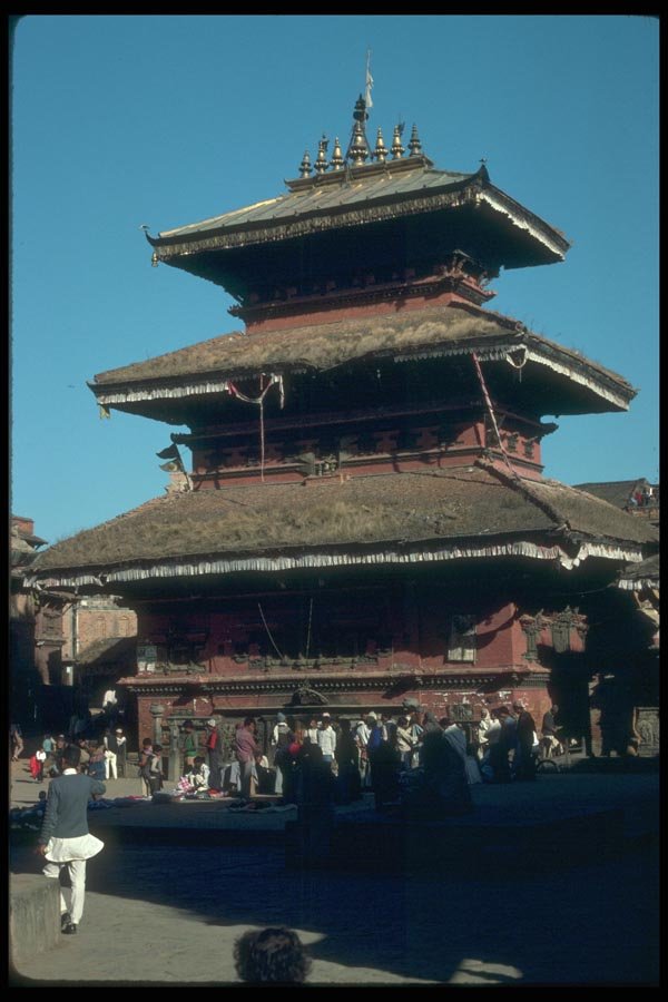 020040 Traditional Multi roofed Temple Of Kathmandu A4 Photo Print