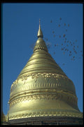 020065 Golded Dome, Shiwezigon Pagoda A4 Photo Print