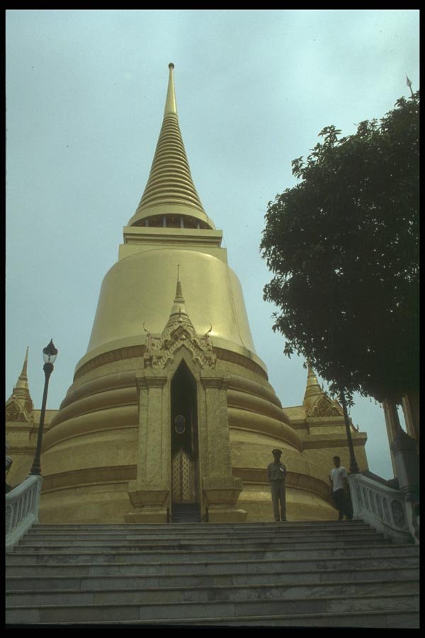 020079 Golden Chedi, Wat Phra Kaew A4 Photo Print