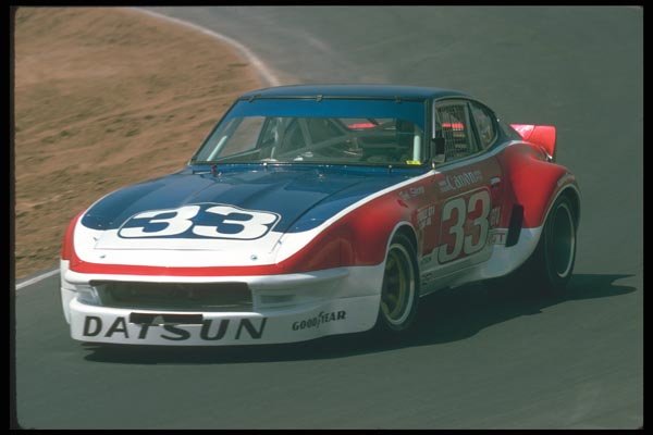 021046 Blue Red Datsun 7 A4 Photo Print