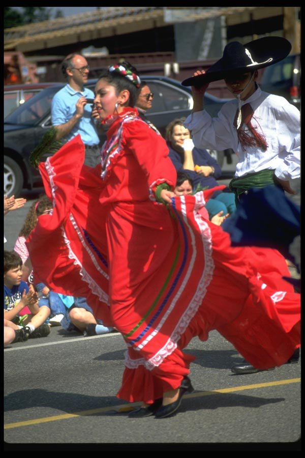 023057 Red dressed Spanish Dancer In Parade A4 Photo Print