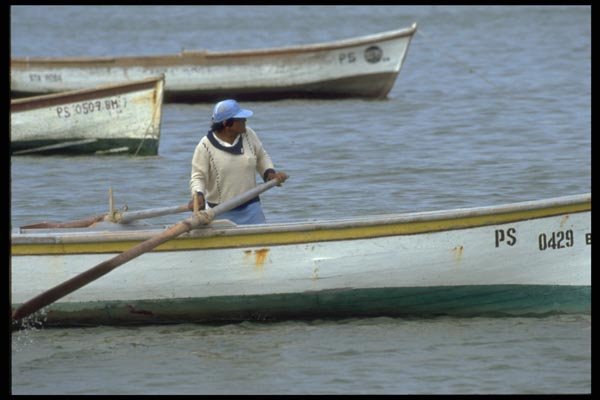 023067 Peruvian Boatman A4 Photo Print