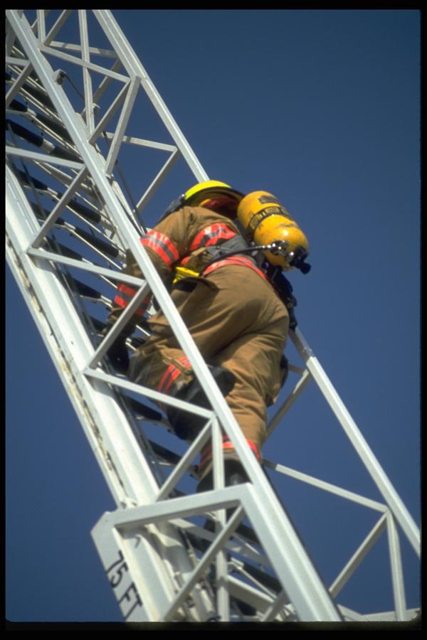 023085 Firemen Climbing Ladder A4 Photo Print