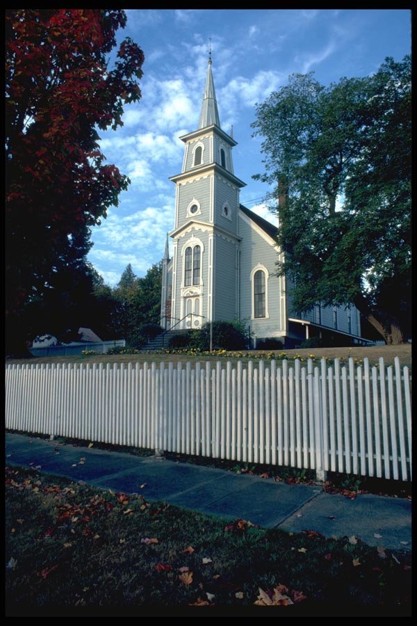 024070 St. Paul's Episcopal, With Picket Fence A4 Photo Print