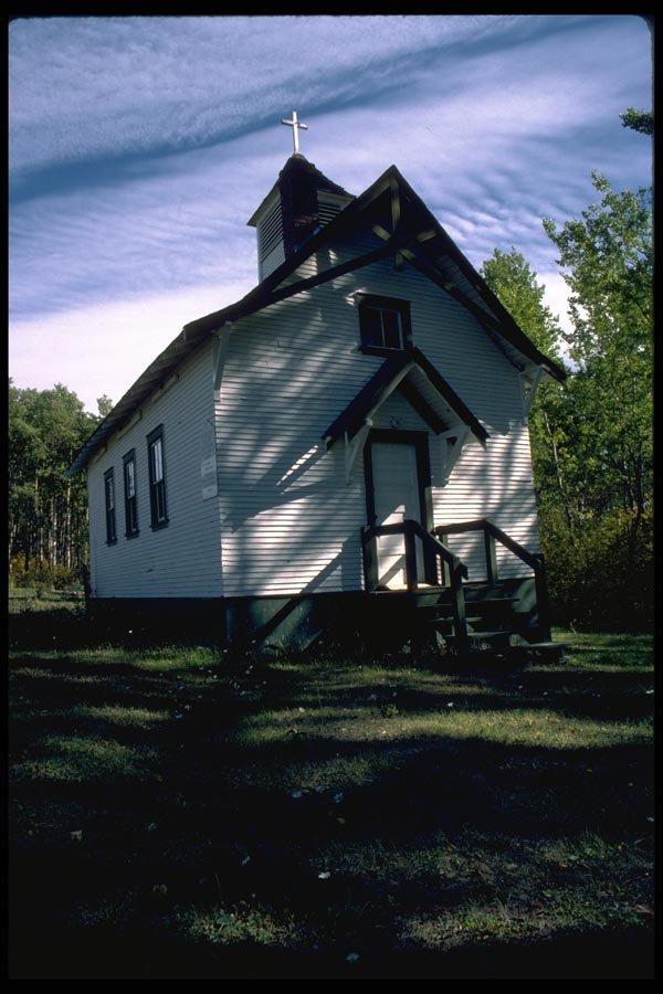 024076 White Clapboard Church A4 Photo Print