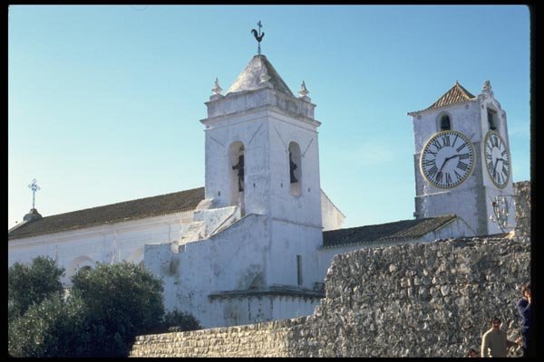 024090 Twin Stucco Towers With Large Clock A4 Photo Print