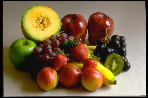 025052 Fresh Fruit Display A4 Photo Print
