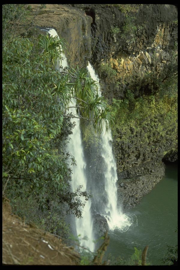 027005 Waterfall, Side View A4 Photo Print