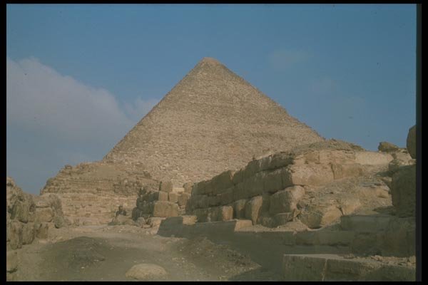 030010 Khufu Pyramid Giza Plateau, Cairo A4 Photo Print