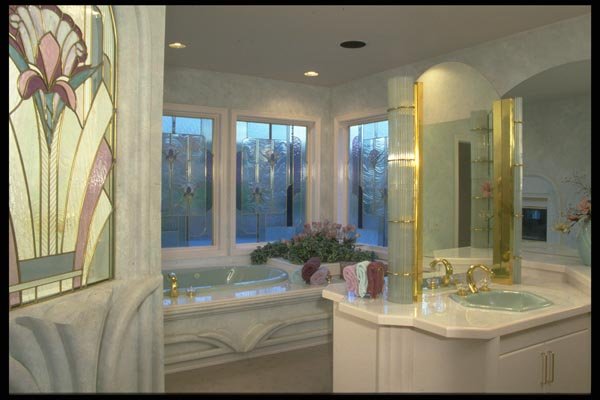 031085 Pink Bathroom With Iris Stained Glass A4 Photo Print