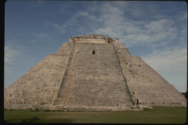 033001 Pyramid Of The Magician, Puuc Style 500 AD, Uxmal A4 Photo Print