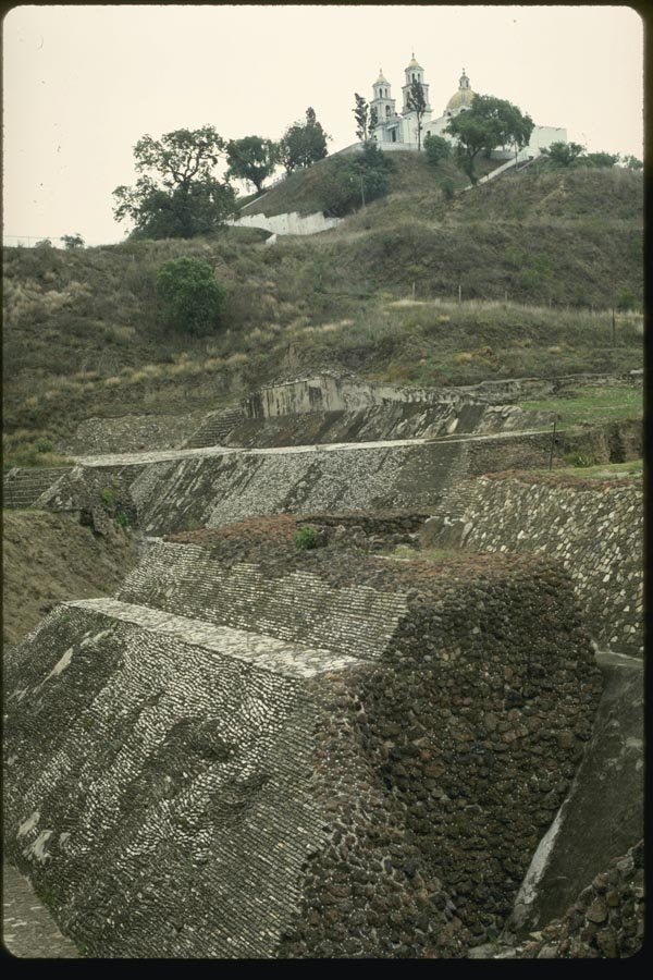 033086 The Unexcavated Great Pyramid, Cholula A4 Photo Print