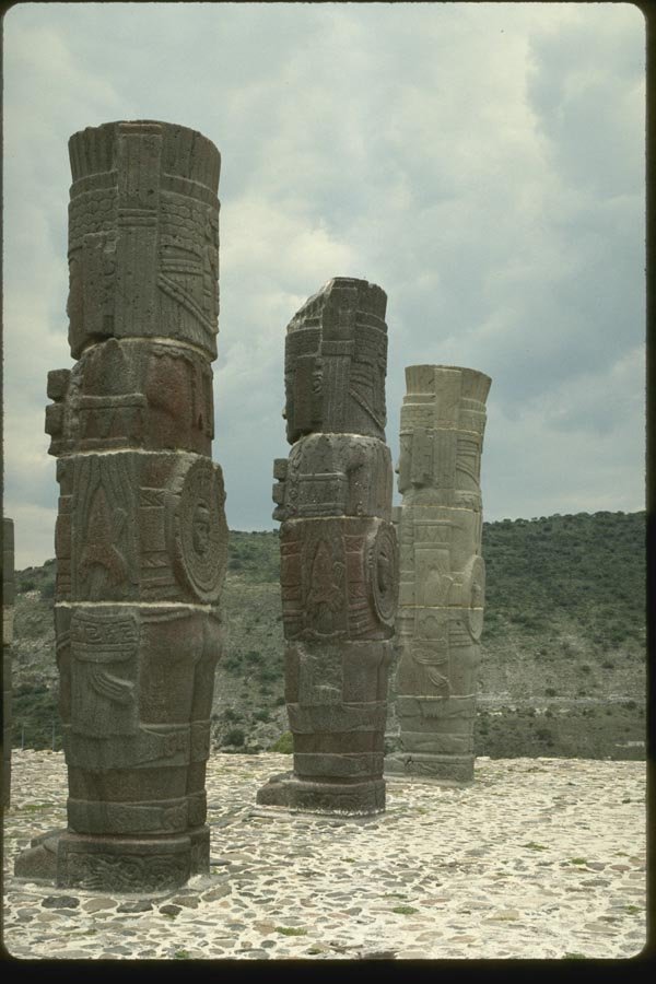 033090 Rear View Of Atlantean Men, Tula A4 Photo Print
