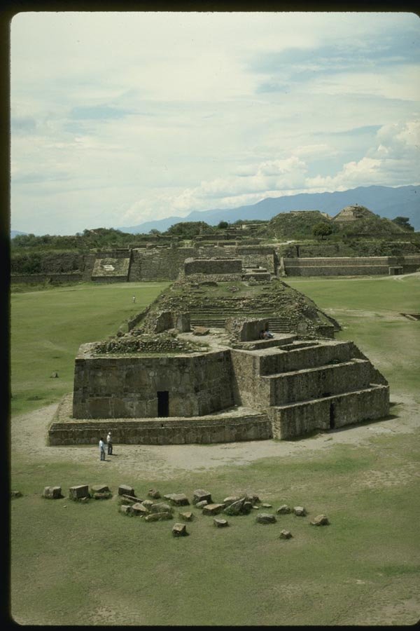 033094 Ancient Observatory, Monte Alban Near Oaxaca A4 Photo Print