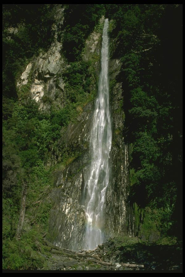 036175 Thunder Creek Falls A4 Photo Print