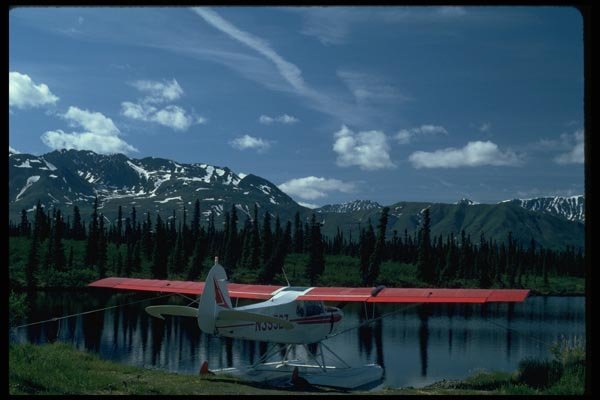 044047 C10 Along The Denali Highway A4 Photo Print