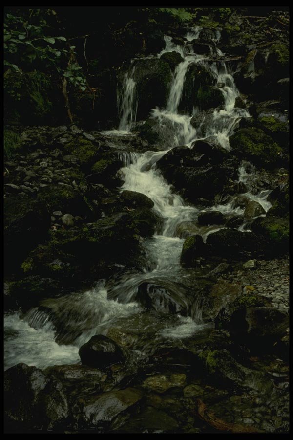 044066 Waterfall A4 Photo Print