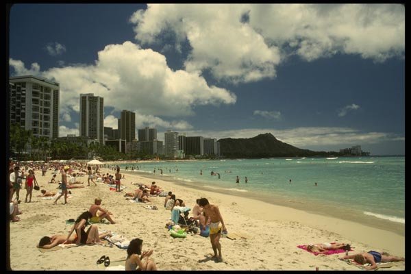 046008 Diamond Head Waikiki Beach, Oahu A4 Photo Print