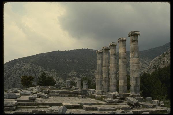 047028 Temple Of Athena Polias A4 Photo Print