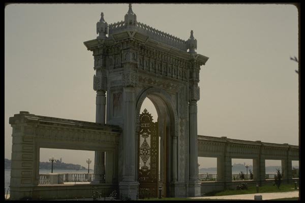 047076 Ottoman Palace Of Ciragan, From The Seaside Istanbul A4 Photo Print