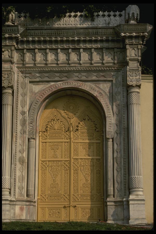 047080 Doorway, Ciragan Palace Istanbul A4 Photo Print